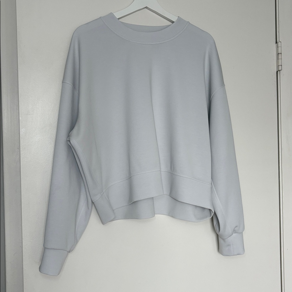 NEW Lululemon Softstreme Perfectly Oversized Cropped Crew Size 10 Light Vapor - Picture 5 of 6
